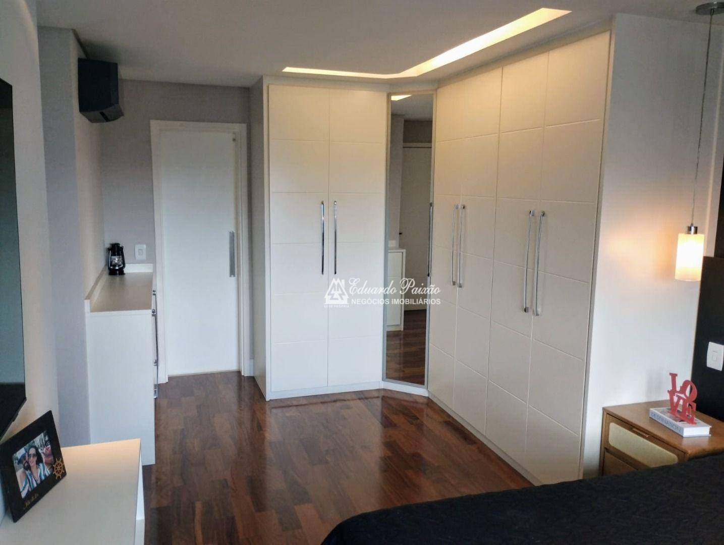 Apartamento à venda com 3 quartos, 182m² - Foto 23