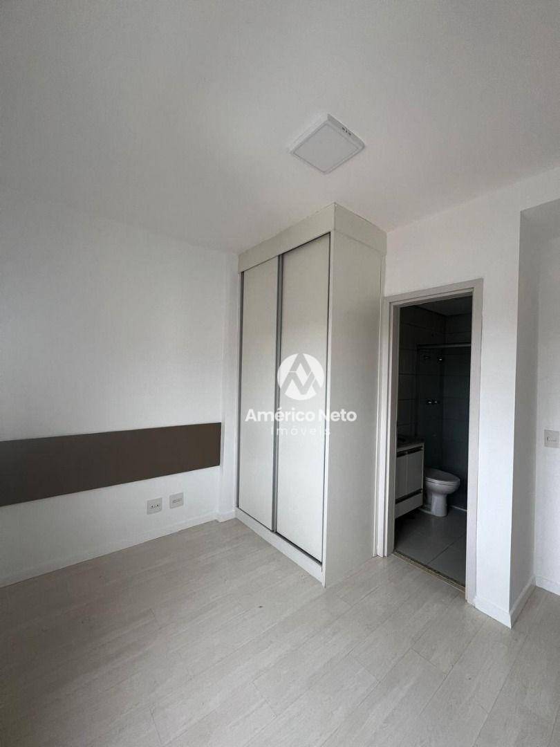 Apartamento para alugar com 2 quartos, 74m² - Foto 5