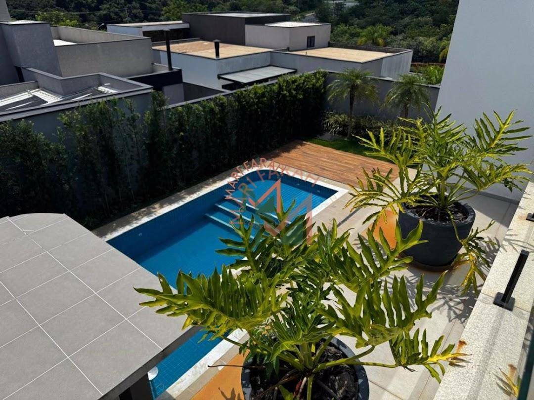 Casa de Condomínio à venda e aluguel com 3 quartos, 426m² - Foto 3