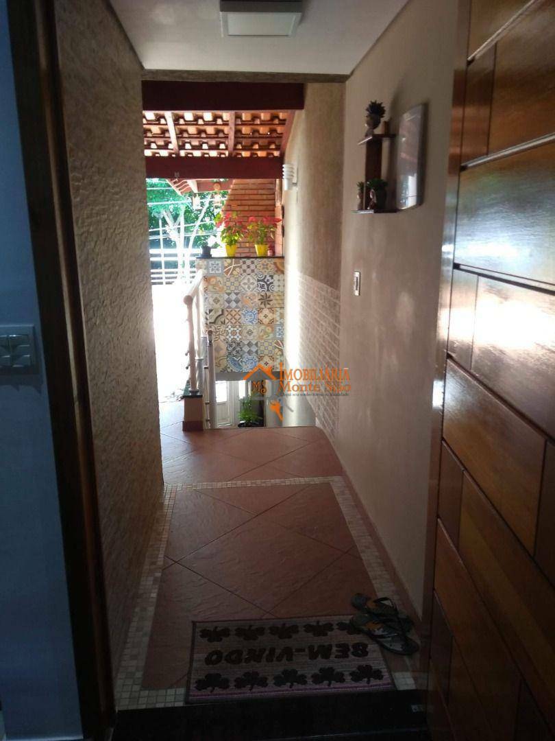 Sobrado à venda com 2 quartos, 140m² - Foto 24