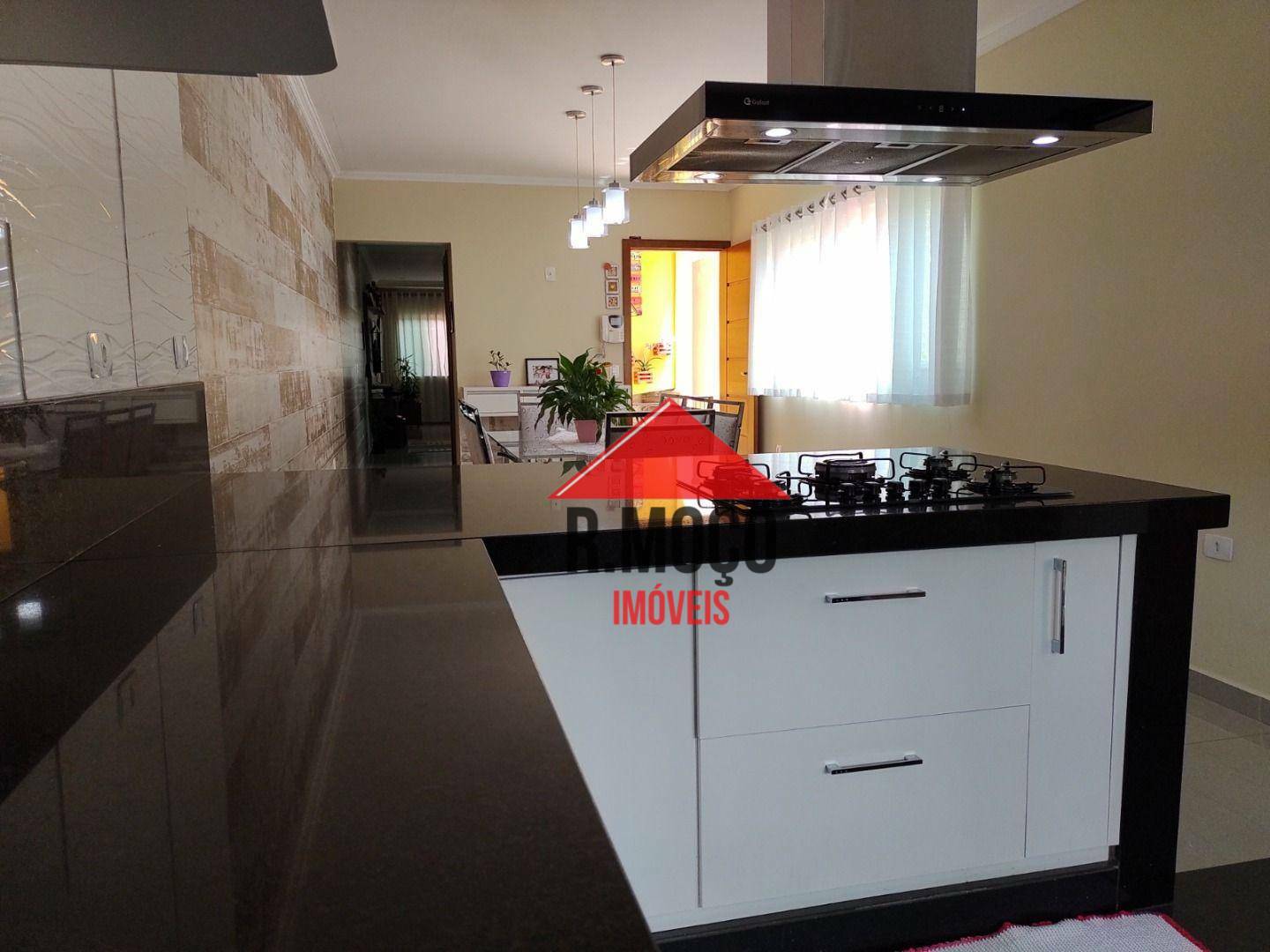 Sobrado à venda com 3 quartos, 247m² - Foto 14