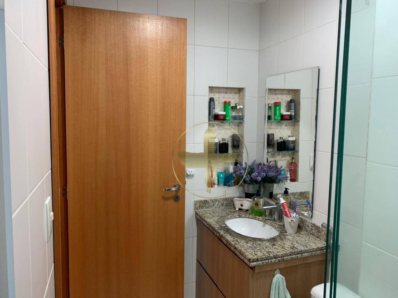 Apartamento à venda com 2 quartos, 70m² - Foto 8