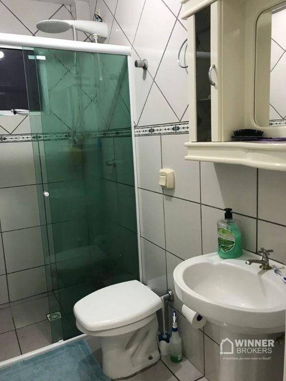 Apartamento à venda com 2 quartos, 70m² - Foto 5