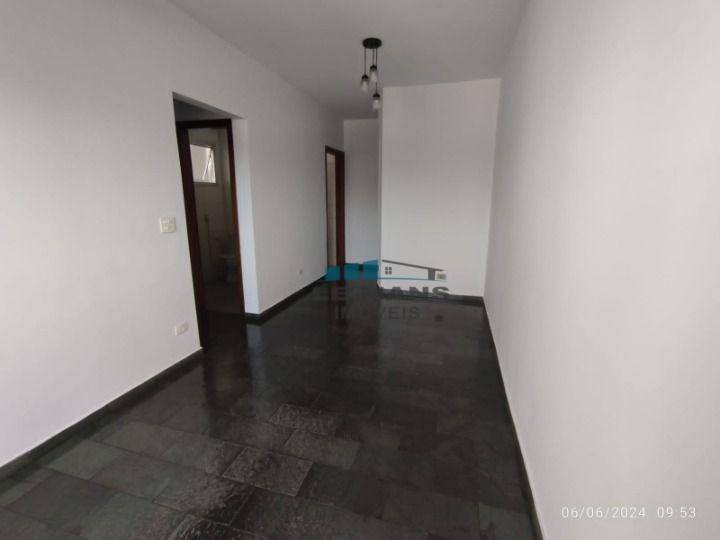 Apartamento à venda com 1 quarto, 54m² - Foto 1