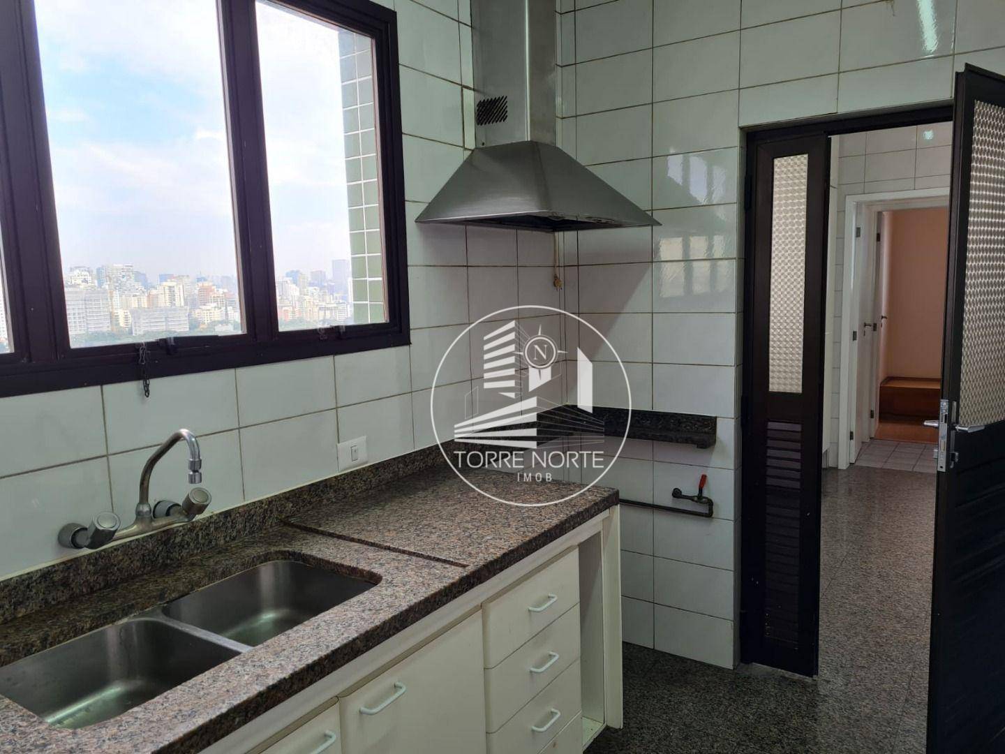 Apartamento à venda com 4 quartos, 220m² - Foto 15