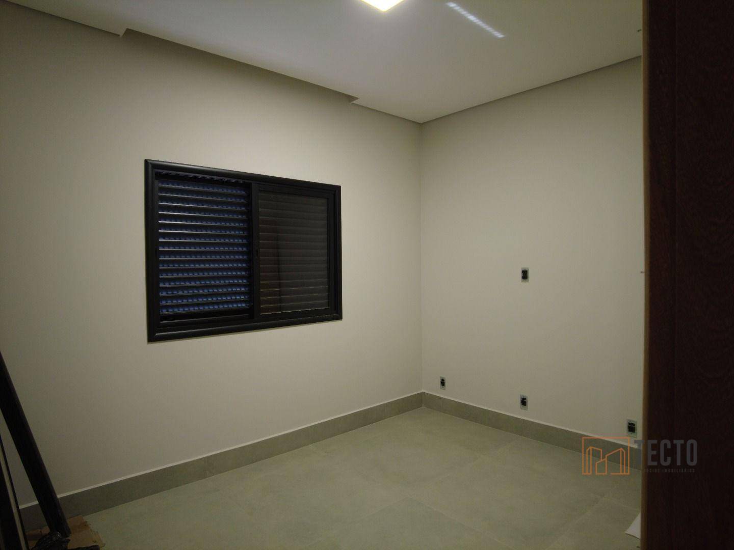 Casa de Condomínio à venda com 3 quartos, 230m² - Foto 13