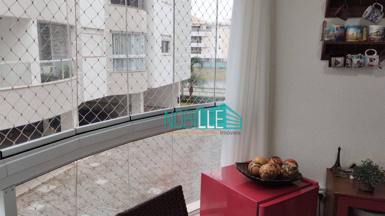 Apartamento à venda com 2 quartos, 80m² - Foto 12