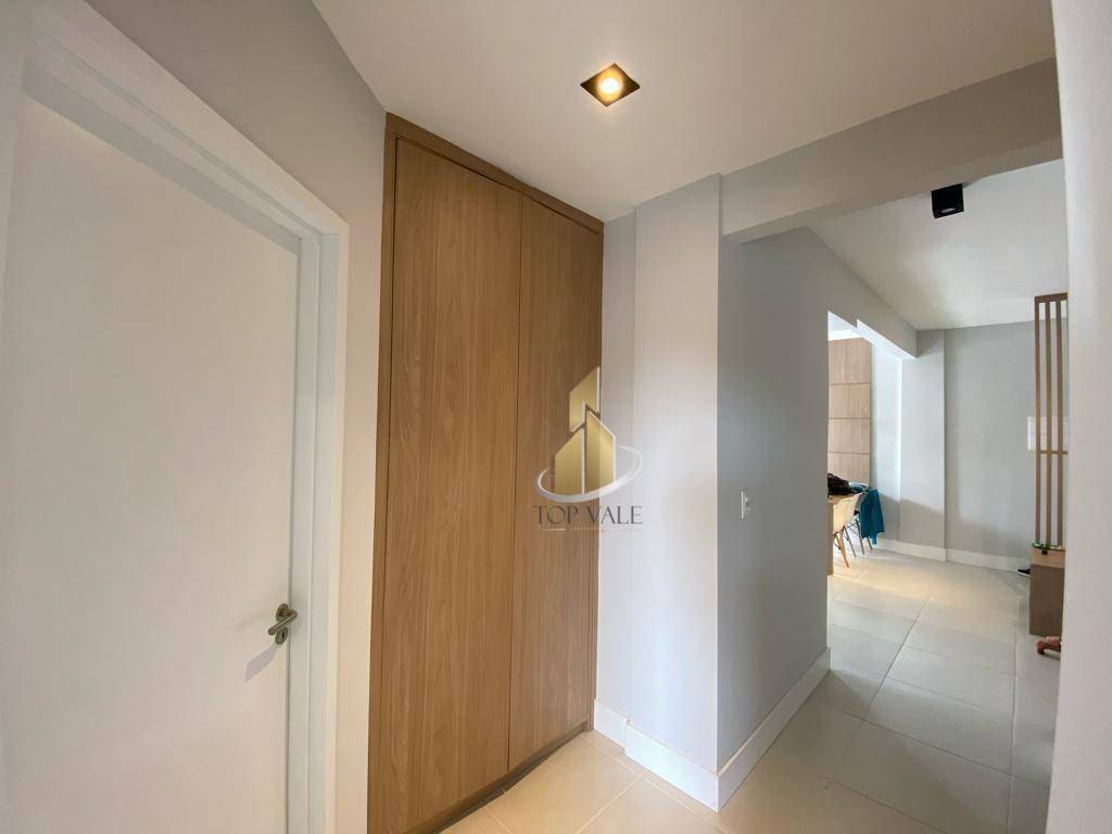 Apartamento à venda com 2 quartos, 83m² - Foto 13