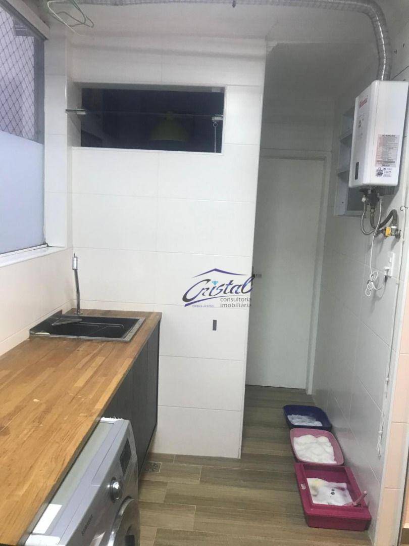 Apartamento à venda com 3 quartos, 137m² - Foto 18