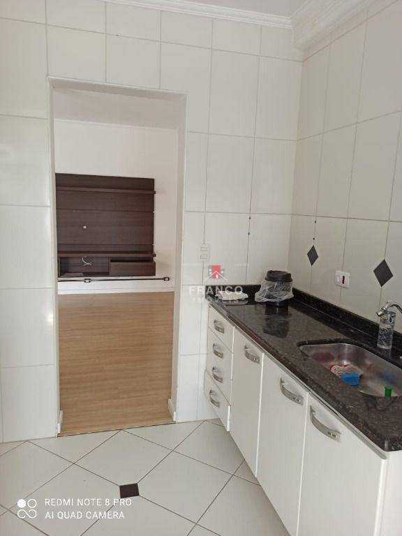 Apartamento à venda com 2 quartos, 62m² - Foto 13