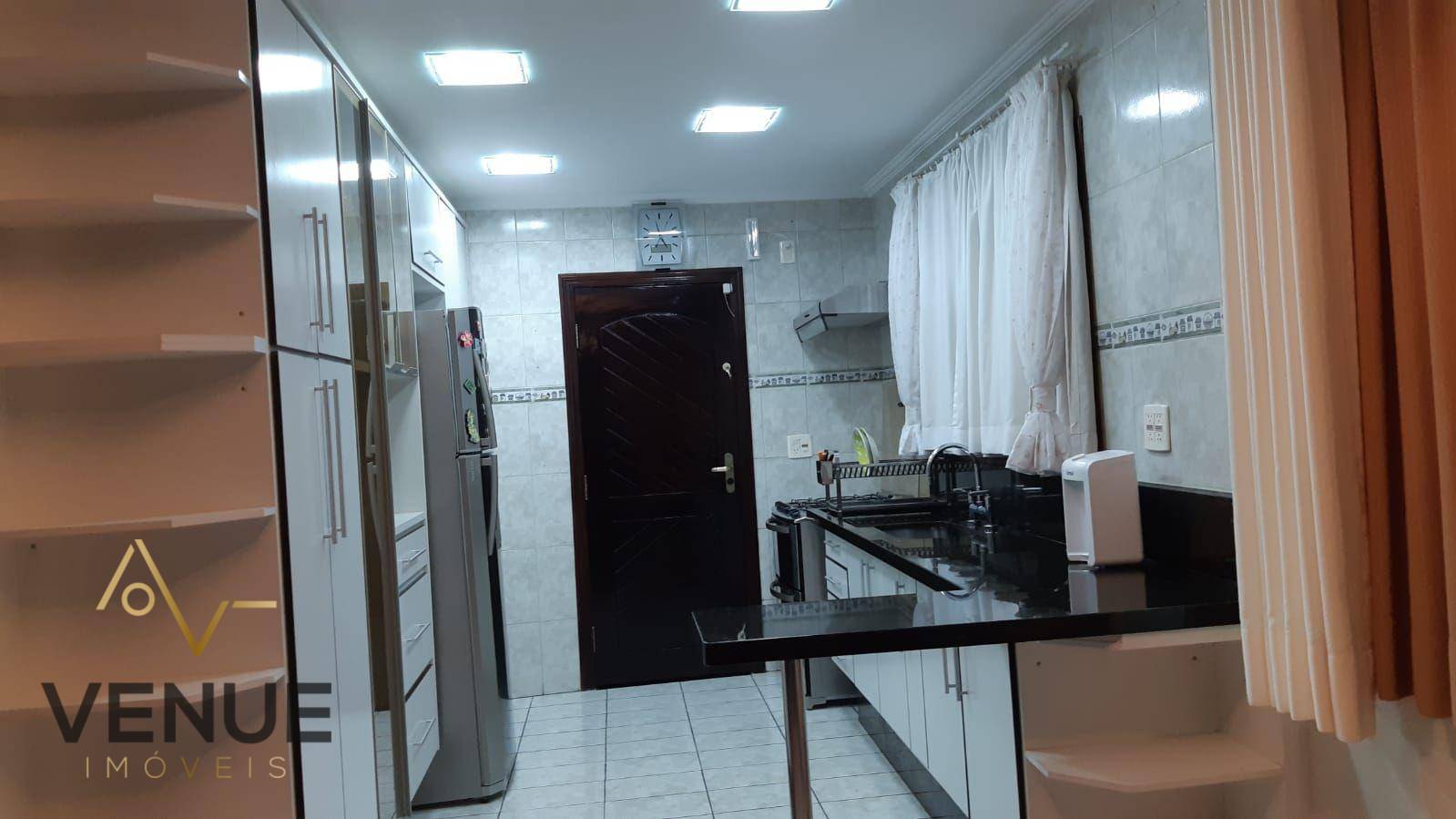 Sobrado à venda com 3 quartos, 164m² - Foto 11