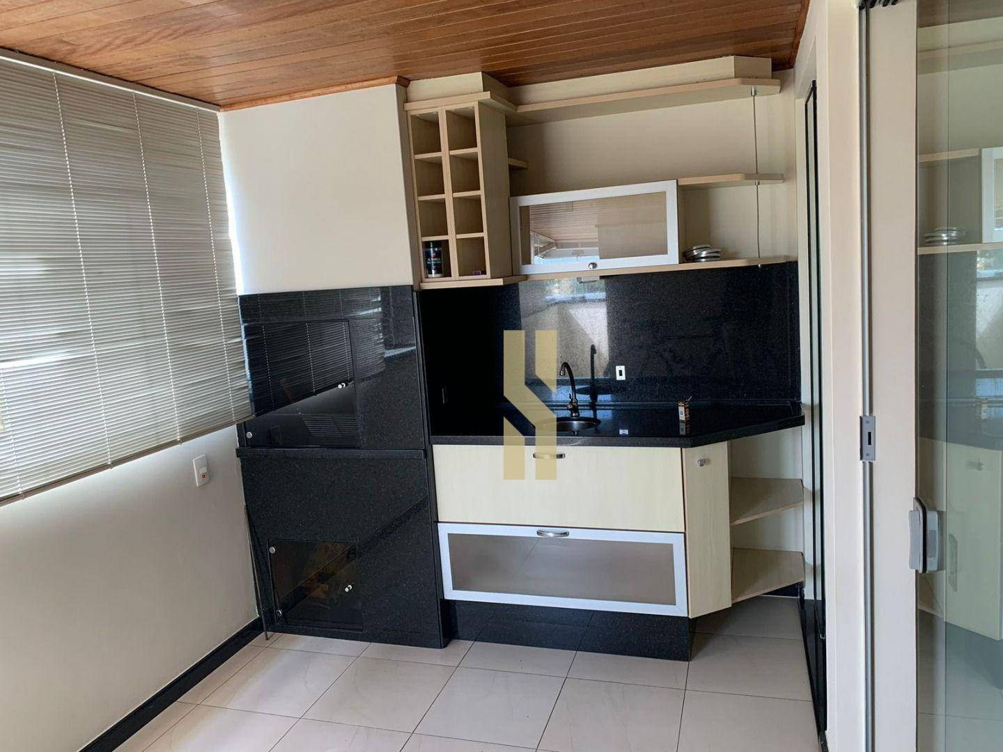 Apartamento à venda com 3 quartos, 123m² - Foto 8