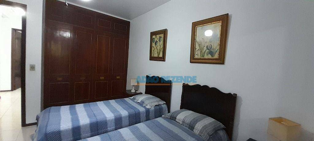 Casa de Condomínio à venda com 4 quartos, 173m² - Foto 14