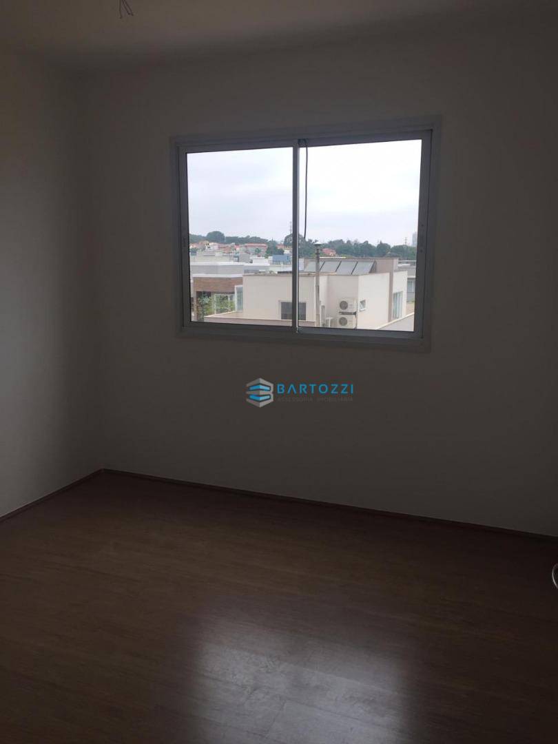 Apartamento à venda com 2 quartos, 56m² - Foto 2