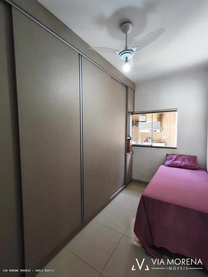 Casa à venda com 3 quartos, 500m² - Foto 24