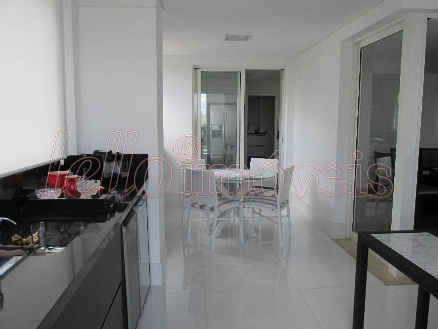 Apartamento à venda com 4 quartos, 250m² - Foto 5