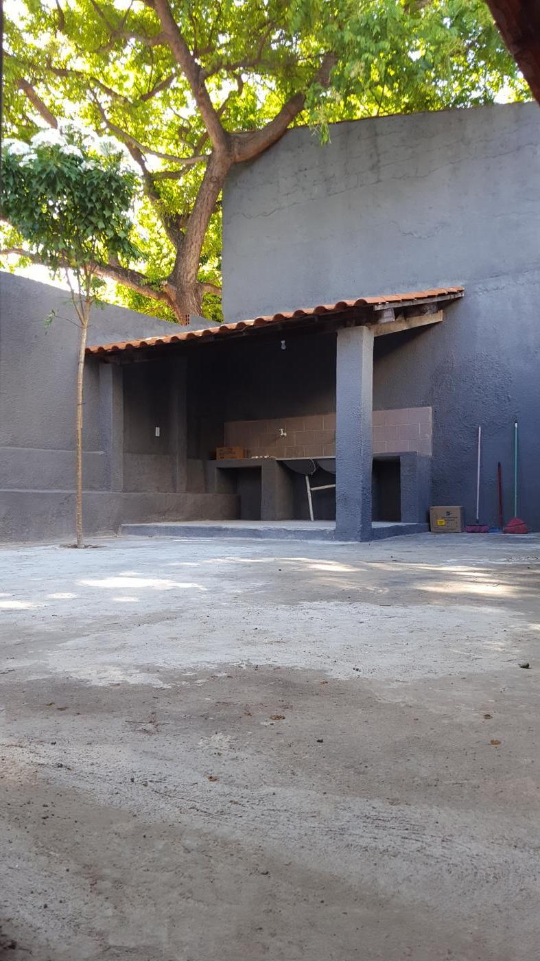Casa para alugar com 4 quartos, 188m² - Foto 27