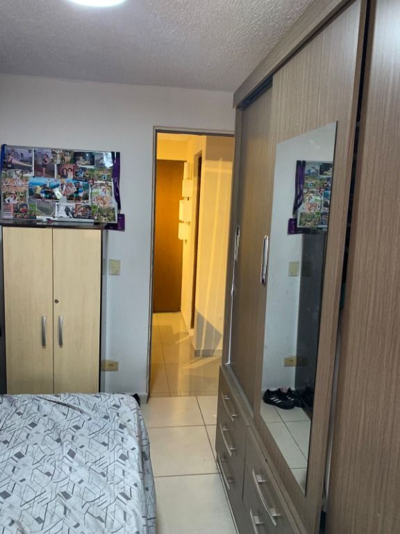 Apartamento à venda com 2 quartos, 60m² - Foto 7