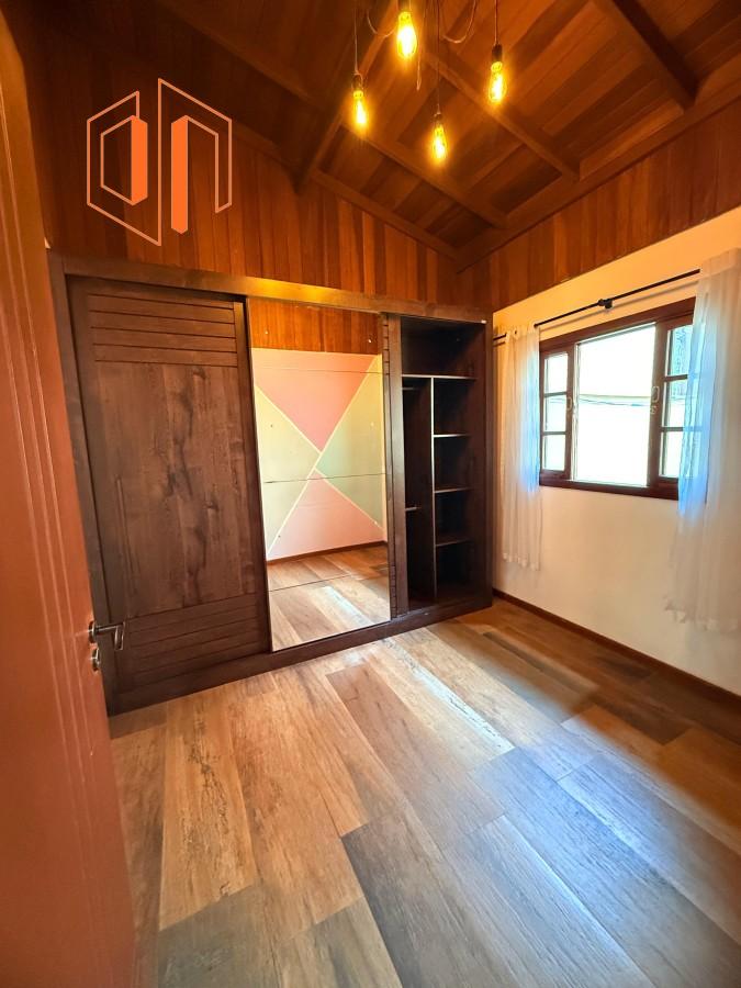 Casa à venda com 4 quartos, 132m² - Foto 16