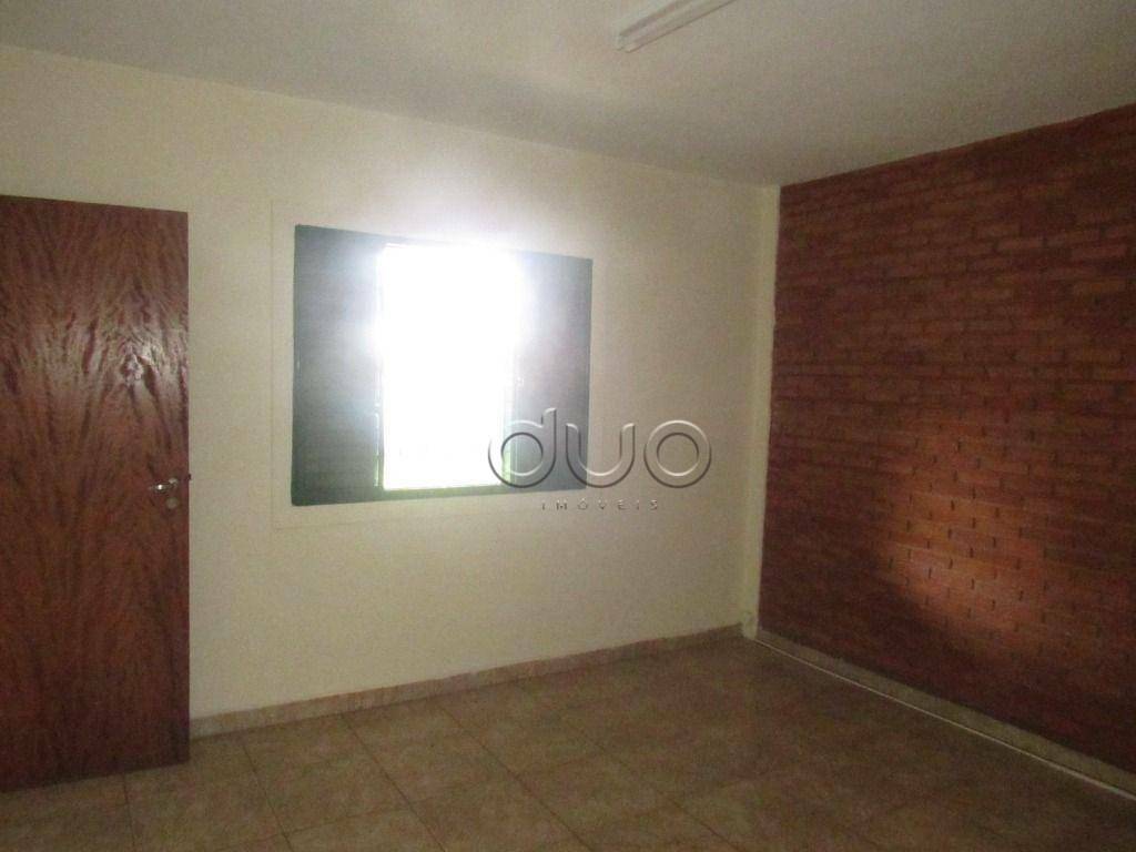 Casa para alugar com 2 quartos, 541m² - Foto 44