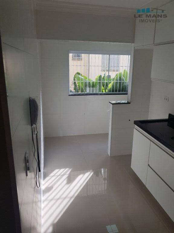 Apartamento à venda com 2 quartos, 64m² - Foto 16