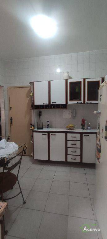 Apartamento à venda com 2 quartos, 55m² - Foto 7