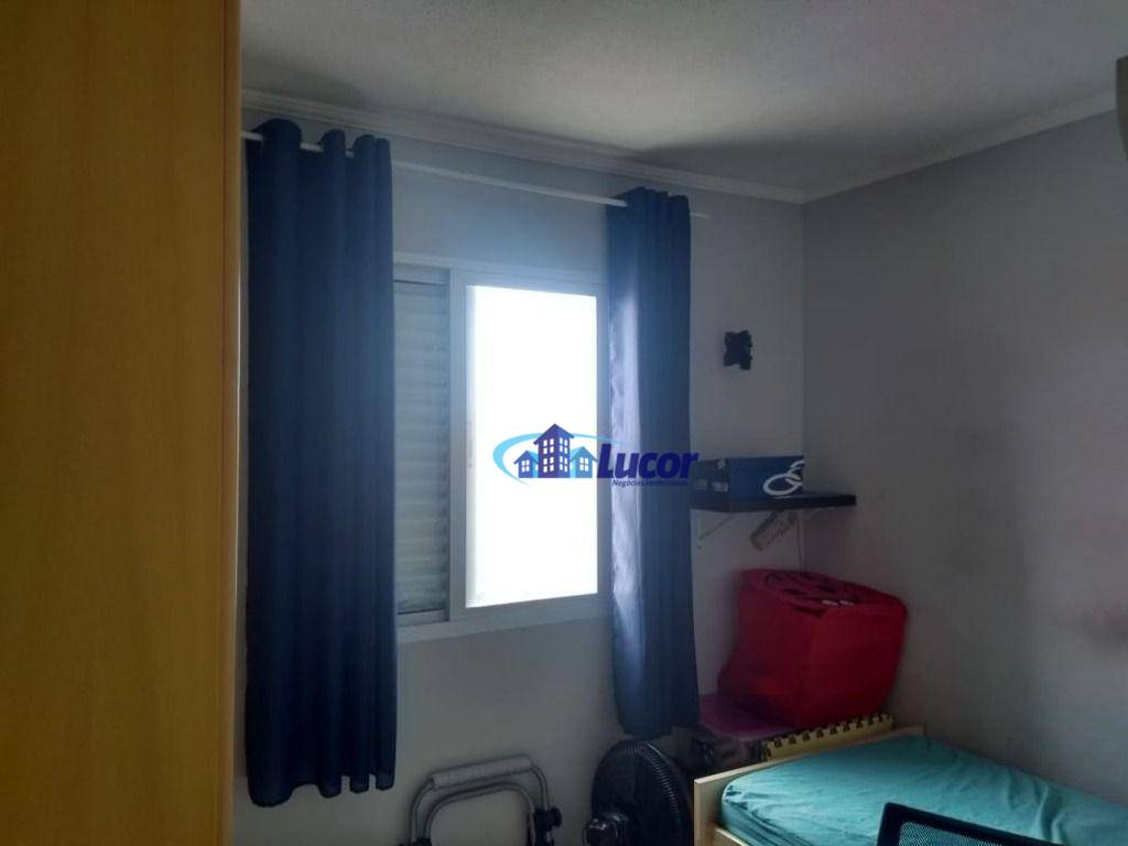 Apartamento à venda com 3 quartos, 60m² - Foto 7