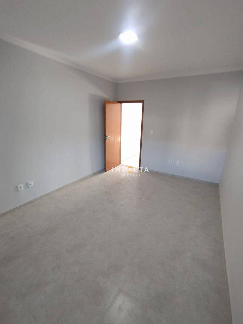 Casa à venda com 3 quartos, 150m² - Foto 8