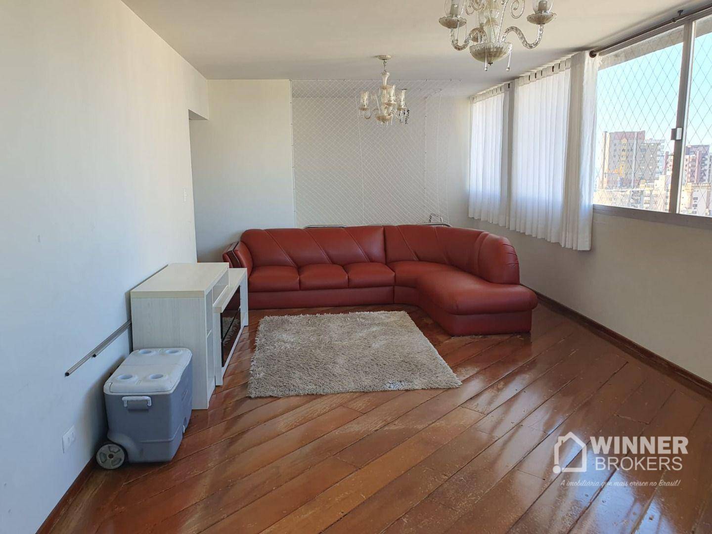 Apartamento à venda com 4 quartos, 218m² - Foto 17