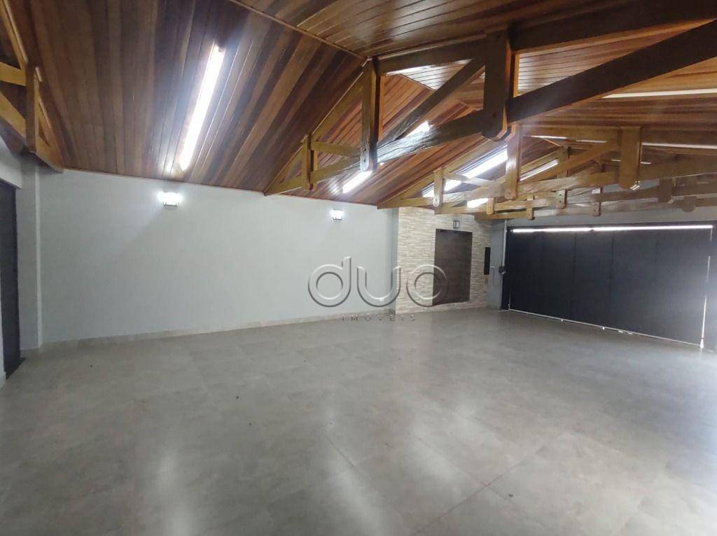 Casa à venda e aluguel com 3 quartos, 288m² - Foto 4