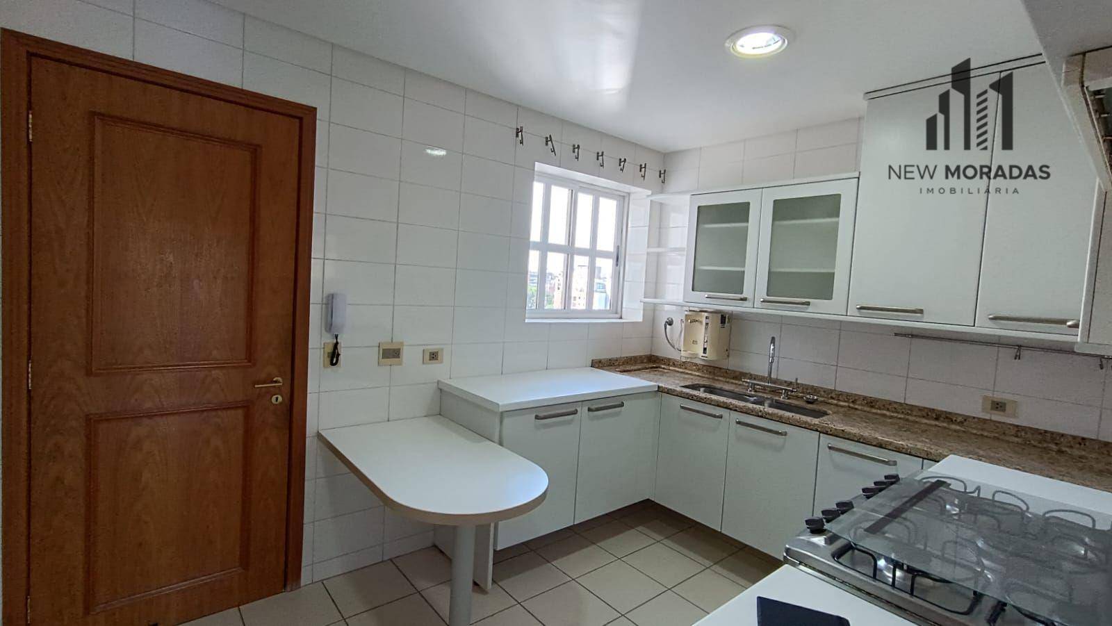 Apartamento à venda com 4 quartos, 149m² - Foto 10