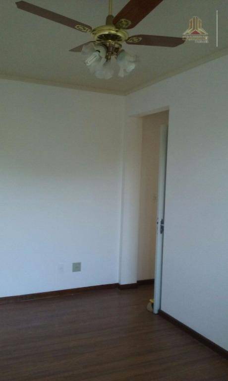 Apartamento à venda com 3 quartos, 111m² - Foto 1