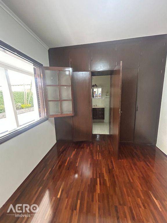 Casa, 3 quartos, 308 m² - Foto 14