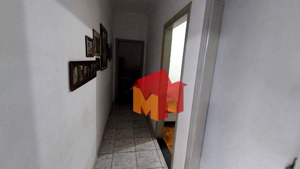 Casa à venda com 3 quartos, 197m² - Foto 32