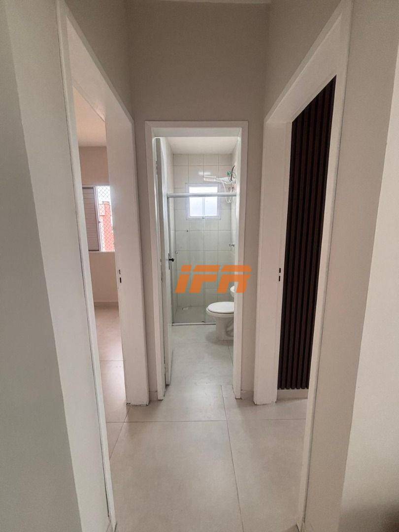 Apartamento à venda com 2 quartos, 54m² - Foto 12