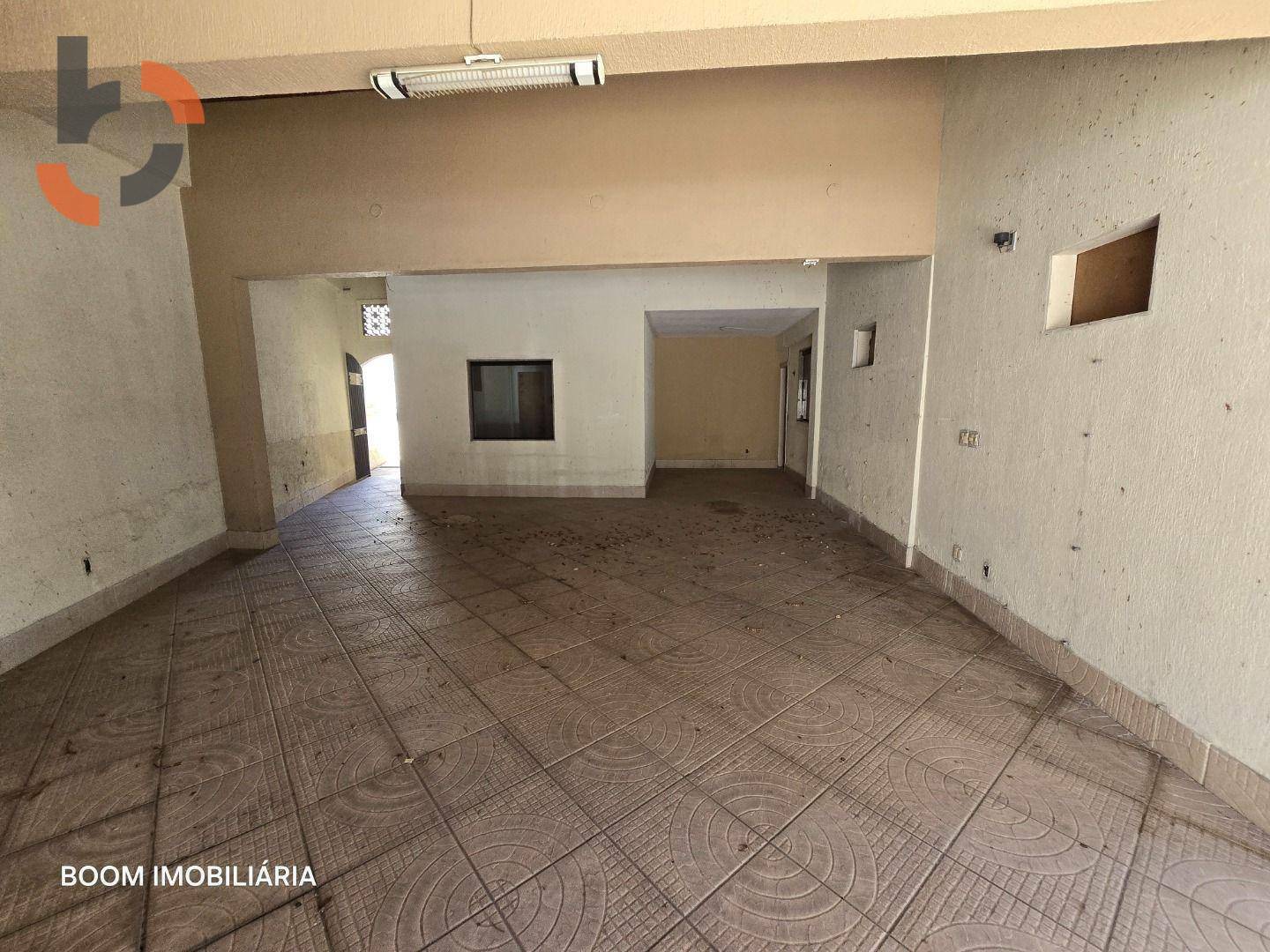 Casa de Condomínio à venda com 6 quartos, 300m² - Foto 58