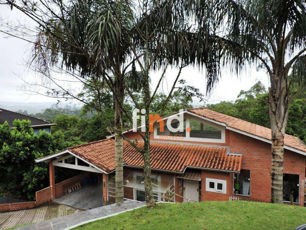 Casa de Condomínio à venda com 4 quartos, 205m² - Foto 1