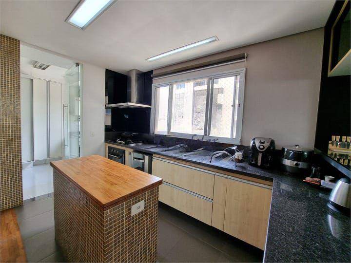 Apartamento à venda com 3 quartos, 130m² - Foto 9