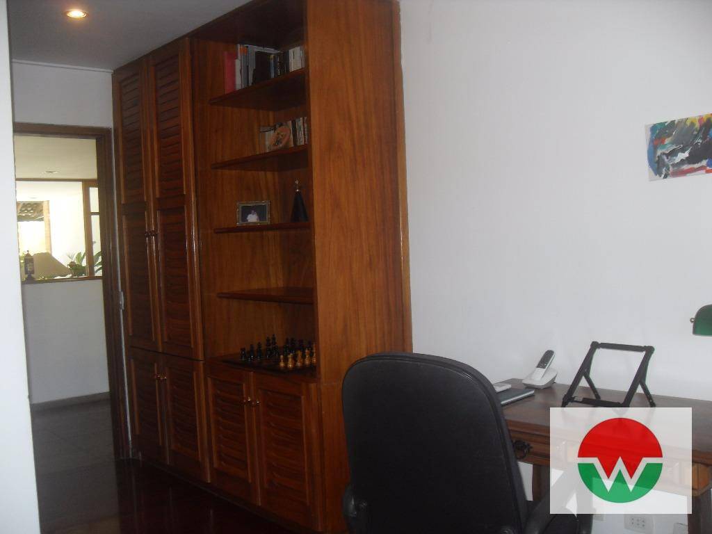 Casa de Condomínio à venda com 5 quartos, 900m² - Foto 11