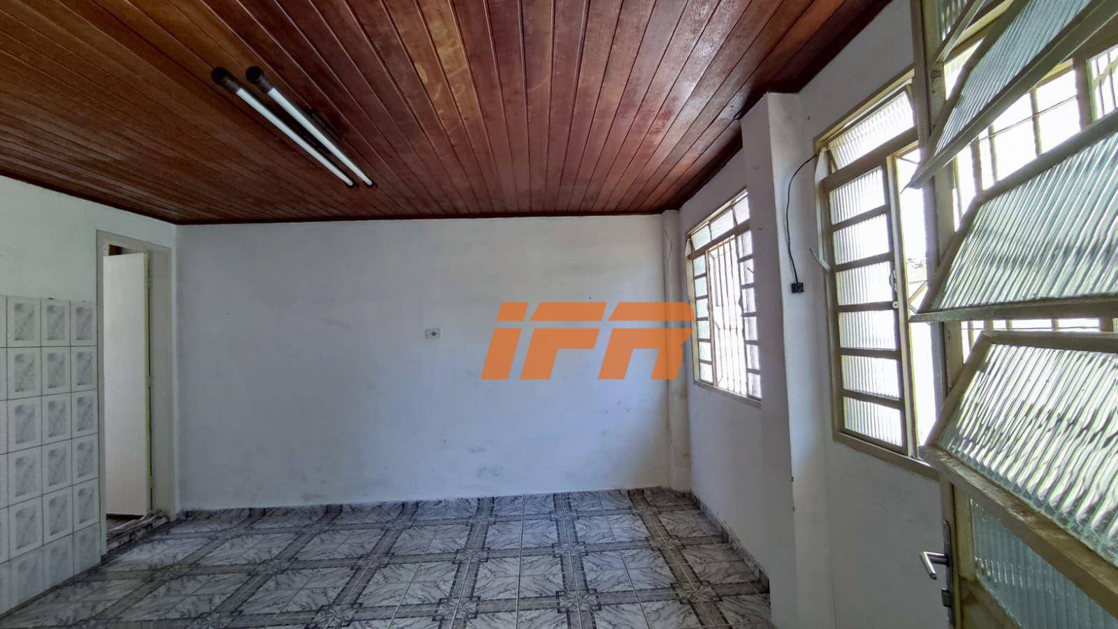 Casa à venda com 2 quartos, 170m² - Foto 34