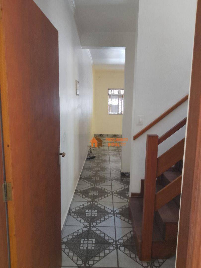 Sobrado à venda e aluguel com 3 quartos, 135M2 - Foto 5