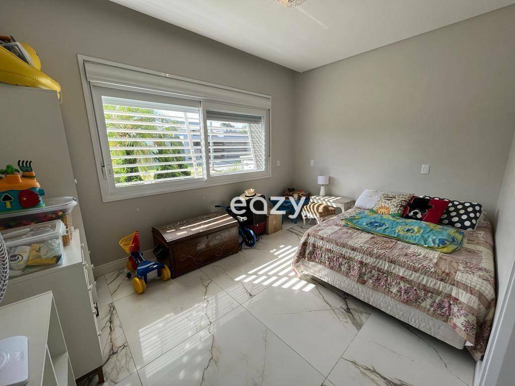 Casa de Condomínio à venda com 4 quartos, 220m² - Foto 26