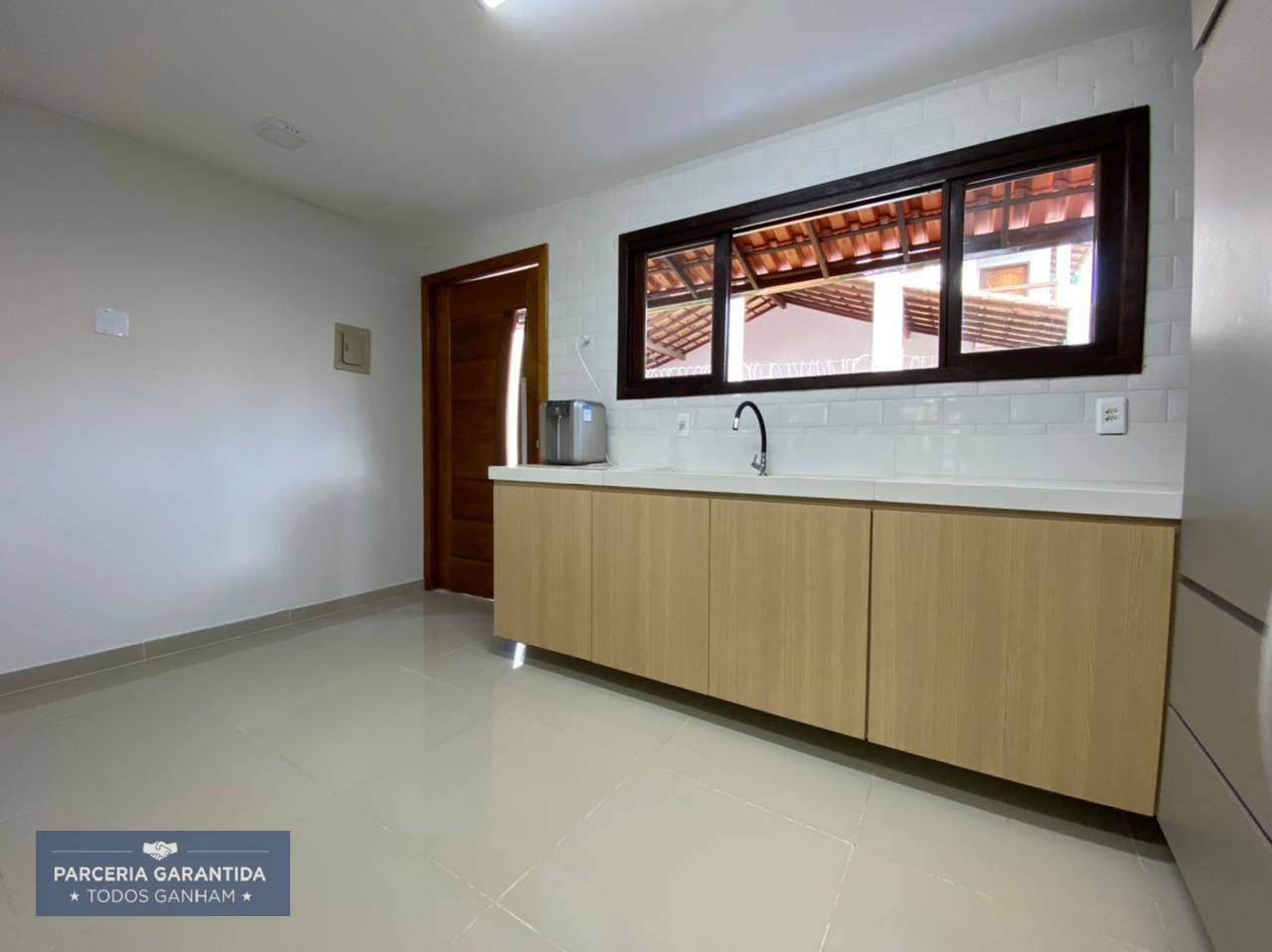 Casa à venda com 3 quartos, 119m² - Foto 10