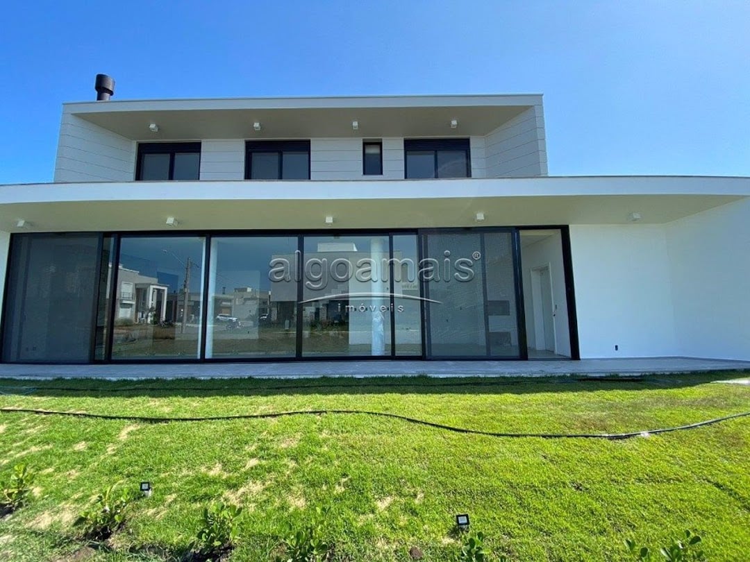 Casa de Condomínio à venda com 4 quartos, 208m² - Foto 4