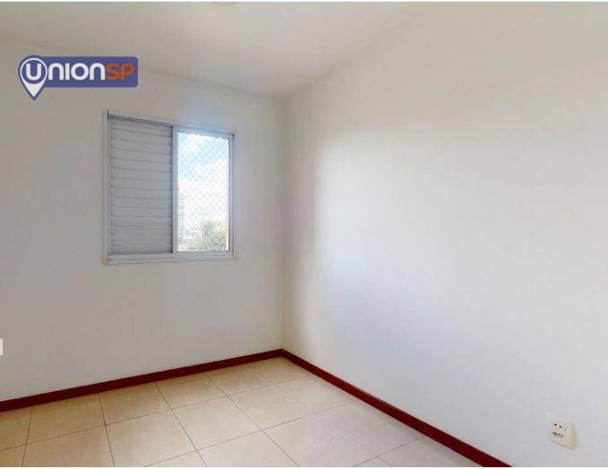 Apartamento à venda com 2 quartos, 58m² - Foto 4