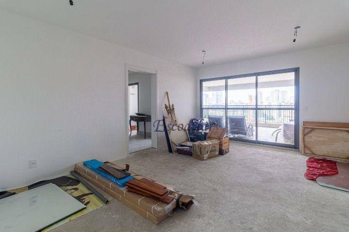 Apartamento à venda com 3 quartos, 147m² - Foto 4