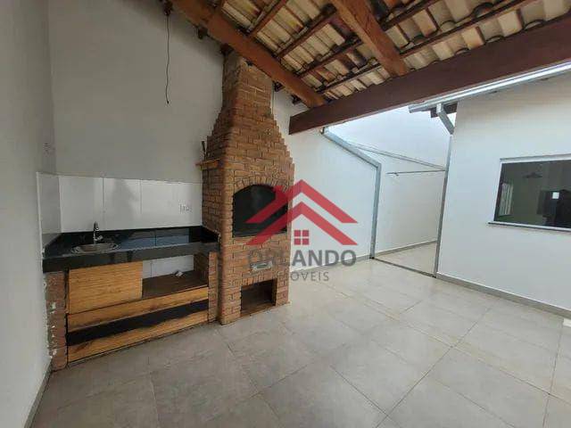 Casa à venda com 3 quartos, 250m² - Foto 4