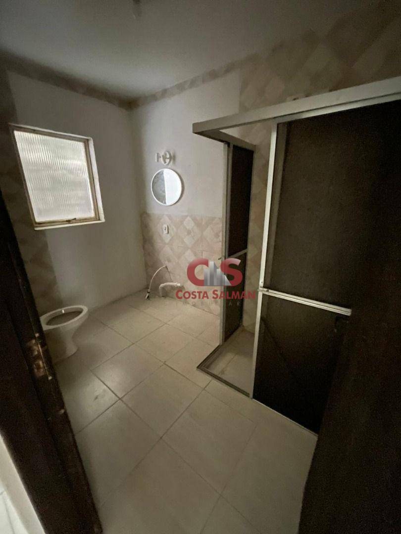 Apartamento à venda com 2 quartos, 70m² - Foto 11
