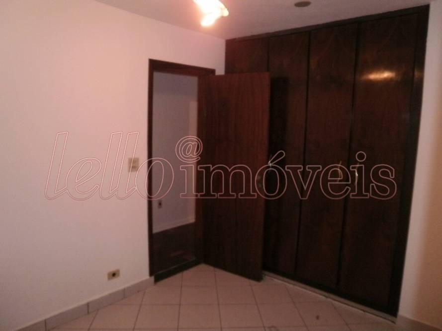 Apartamento para alugar com 3 quartos, 150m² - Foto 11