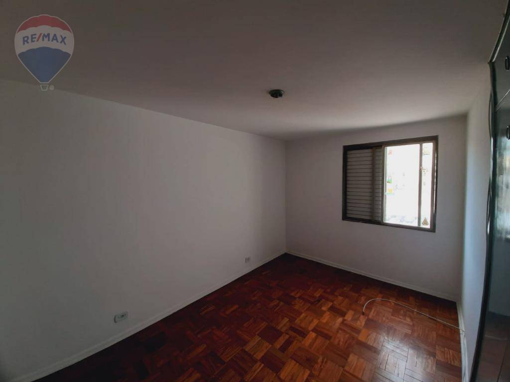 Apartamento para alugar com 2 quartos, 90m² - Foto 17